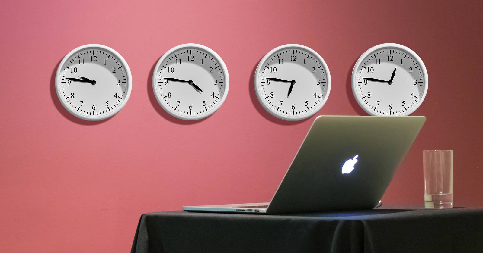 Глобальная команда, сотрудники в разных часовых поясах с ноутбуками