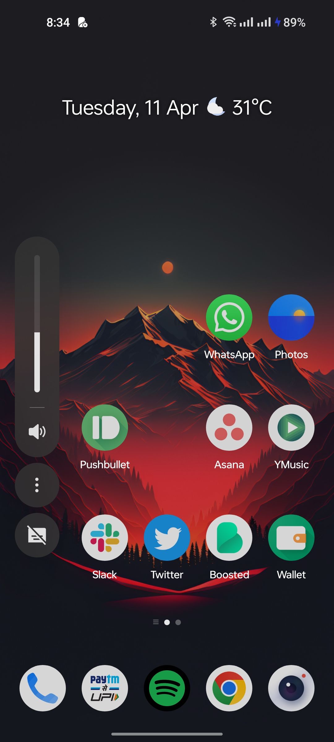 Иконка Live Caption (отключена) под ползунком громкости