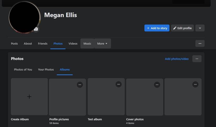 страница альбомов фотографий на Facebook