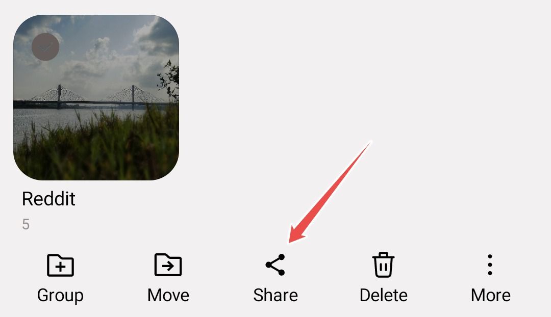 Sharing an album in Samsung Gallery