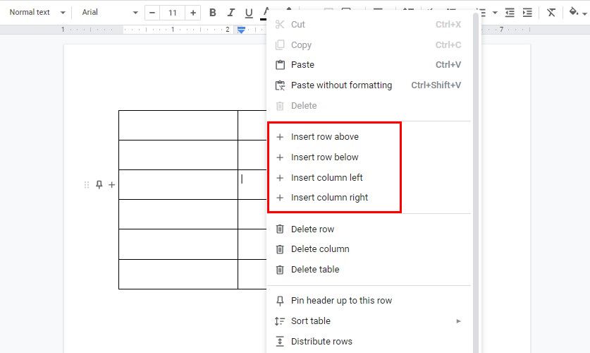 Выделена опция вставки строк и столбцов в таблице Google Docs