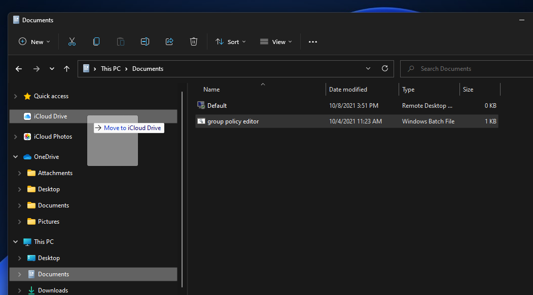 Папка iCloud Drive в боковой панели Проводника Windows 11