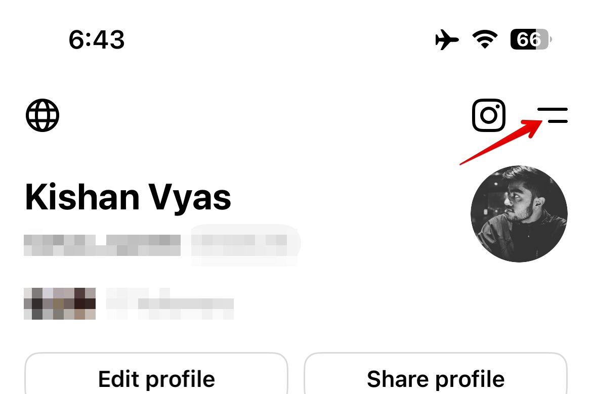 Меню в левом верхнем углу на странице профиля.