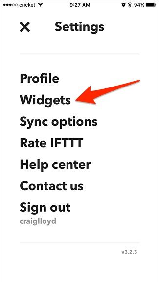 Список настроек с пунктом Widgets в IFTTT на iPhone