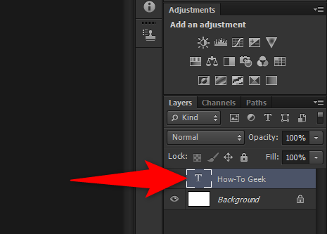Выбор текстового слоя в панели Слои.