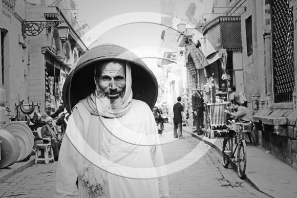 Пример символа в качестве водяного знака