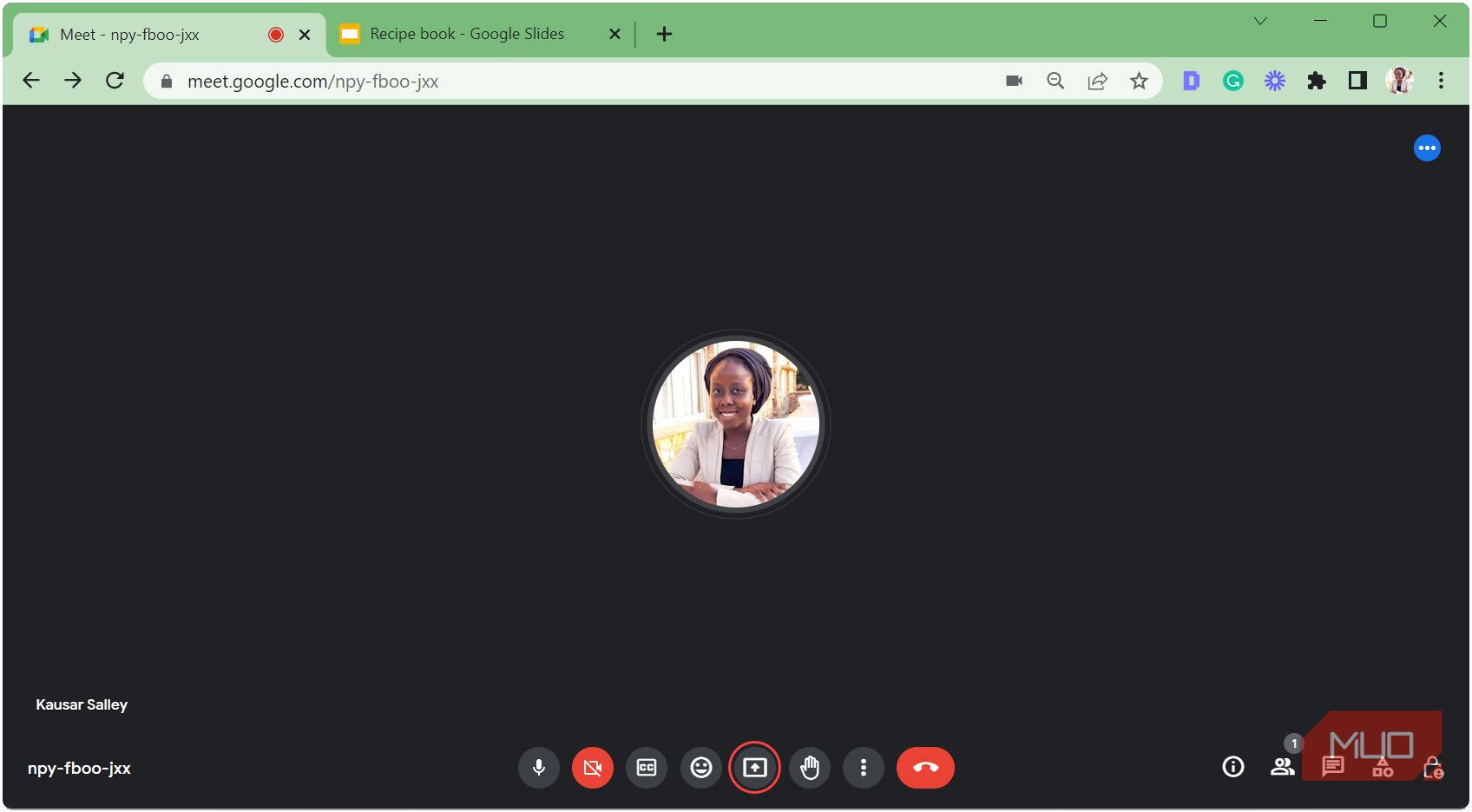 Нажмите значок Представить сейчас при открытой вкладке Google Slides