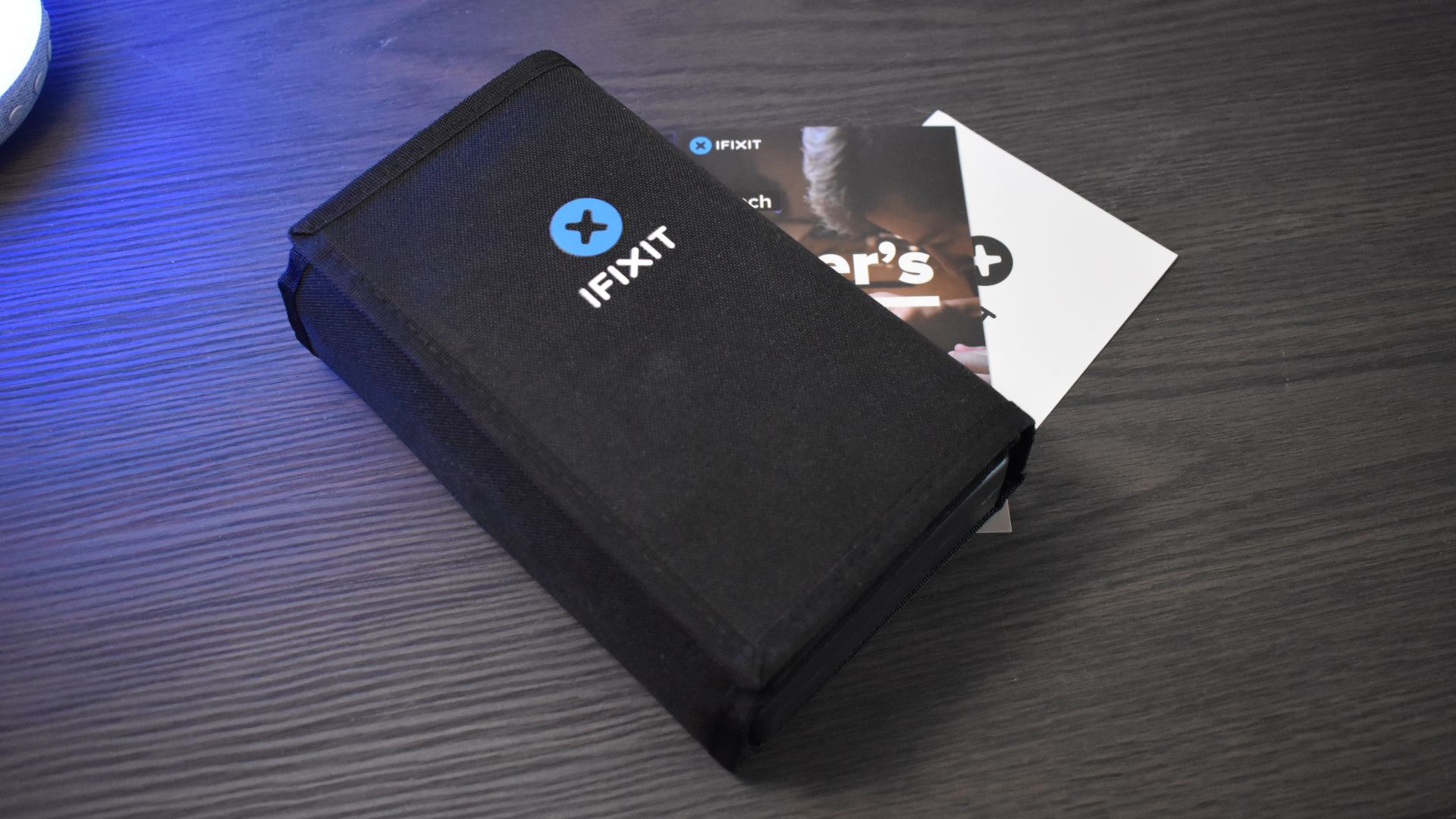 Набор iFixit Pro Tech с мануалом