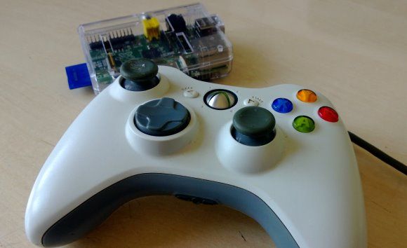 набор для сборки RetroPie: Raspberry Pi, кабели, контроллеры