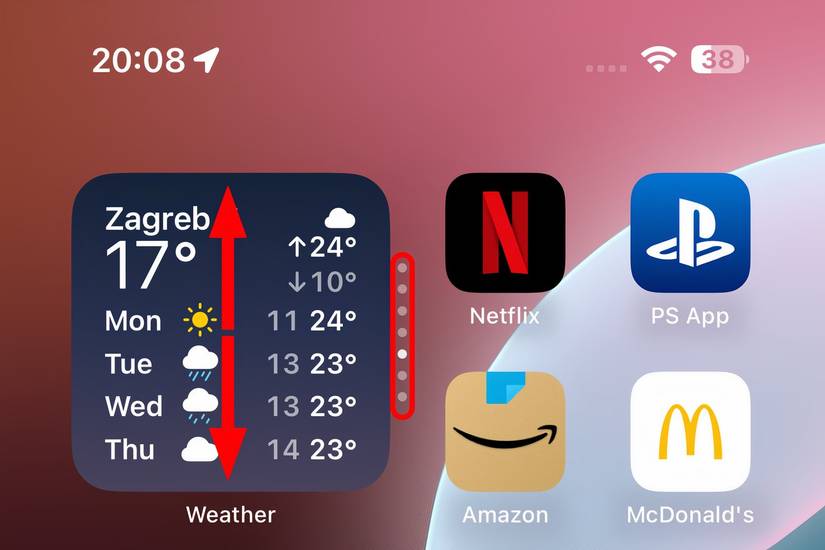 Nahaufnahme eines Wetter‑Widgets auf dem iPhone‑Home‑Screen mit roten Pfeilen nach oben und unten, die auf das vertikale Wischen hinweisen.