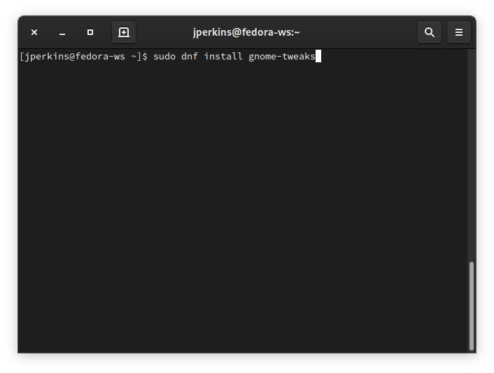 Скриншот: установка GNOME Tweaks через dnf