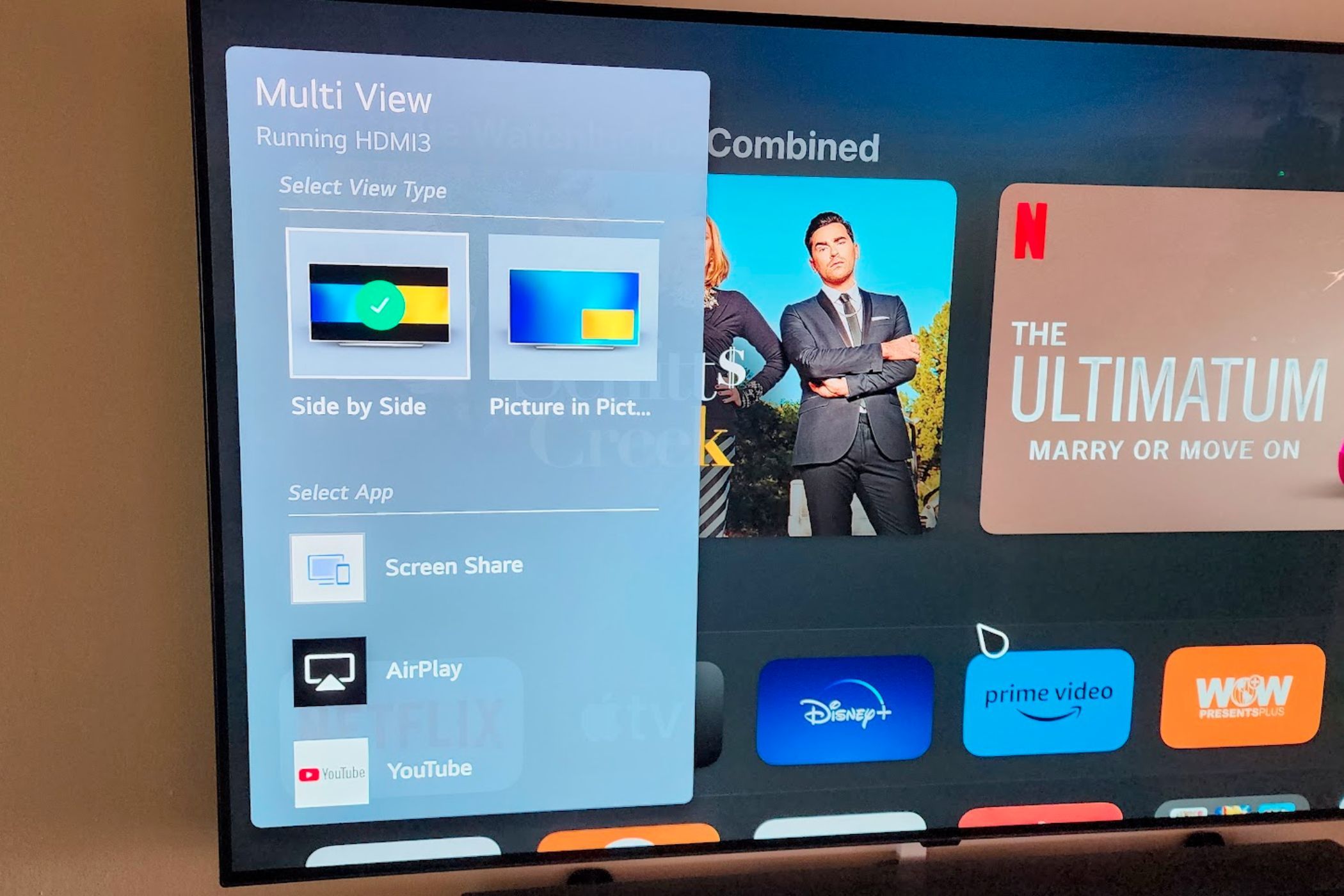 Экран LG CS OLED с опциями мультивида, такими как Picture‑in‑Picture или бок‑о‑бок.