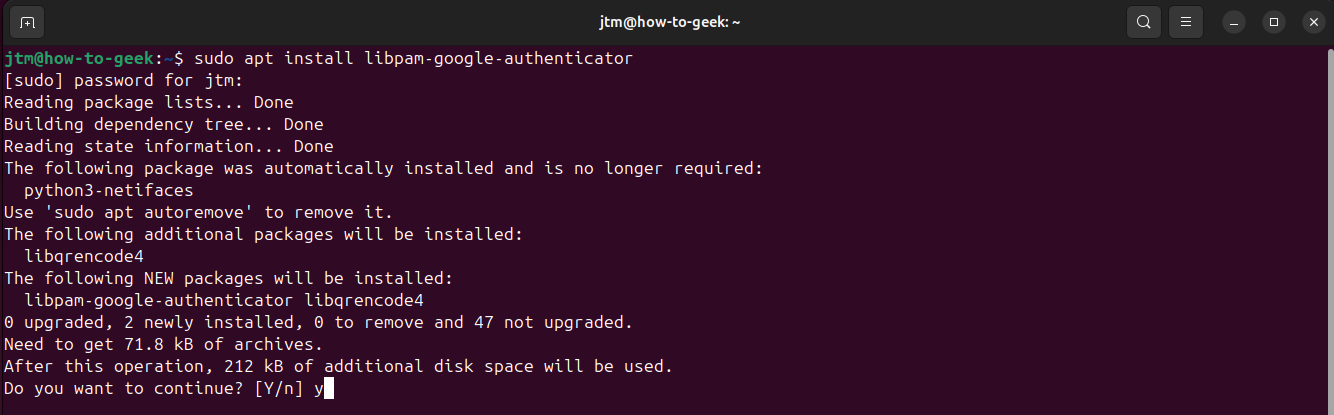 Терминал Ubuntu во время установки пакета Google Authenticator.