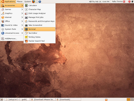Открытый терминал Ubuntu, значок Applications > Accessories > Terminal