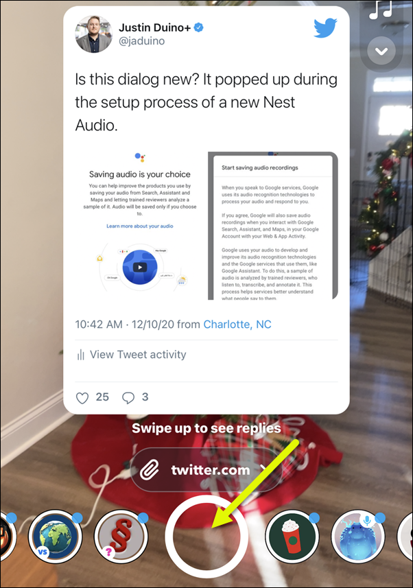 Сфотографируйте фон, когда стикер размещён
