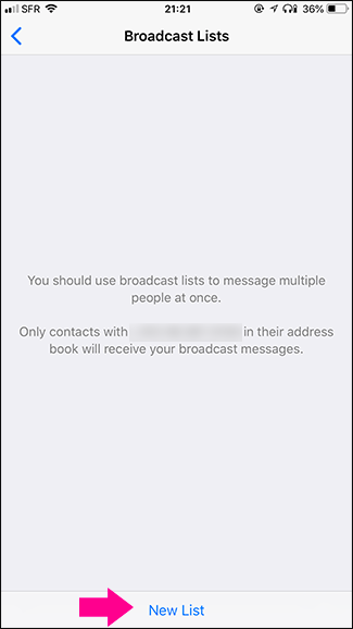 Выбор контактов для нового списка рассылки на iPhone