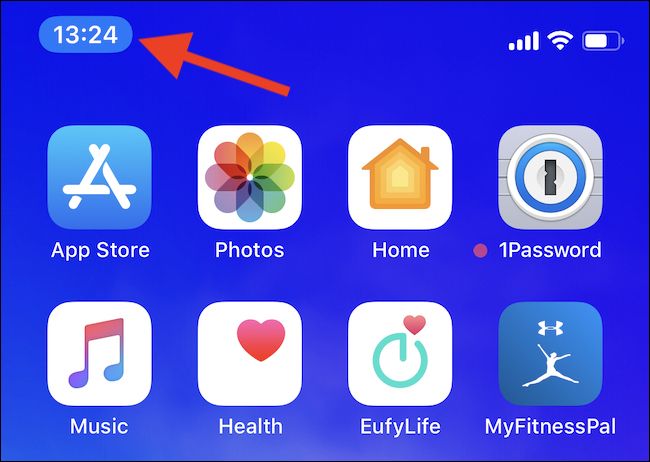 Синяя строка подтверждает доступ к местоположению в фоне