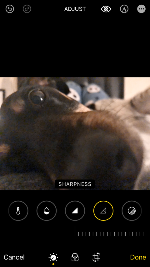 Поиск инструмента Sharpness в Apple Photos