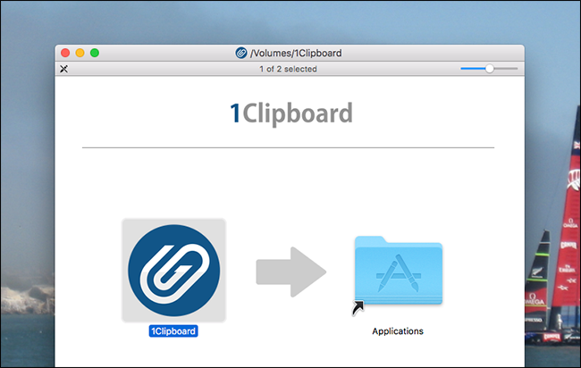 Установка 1Clipboard на macOS: перетаскивание в папку Приложения