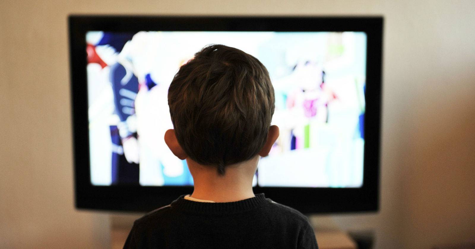 Интерфейс Netflix с расширением Flix Plus, показывающий дополнительные кнопки управления