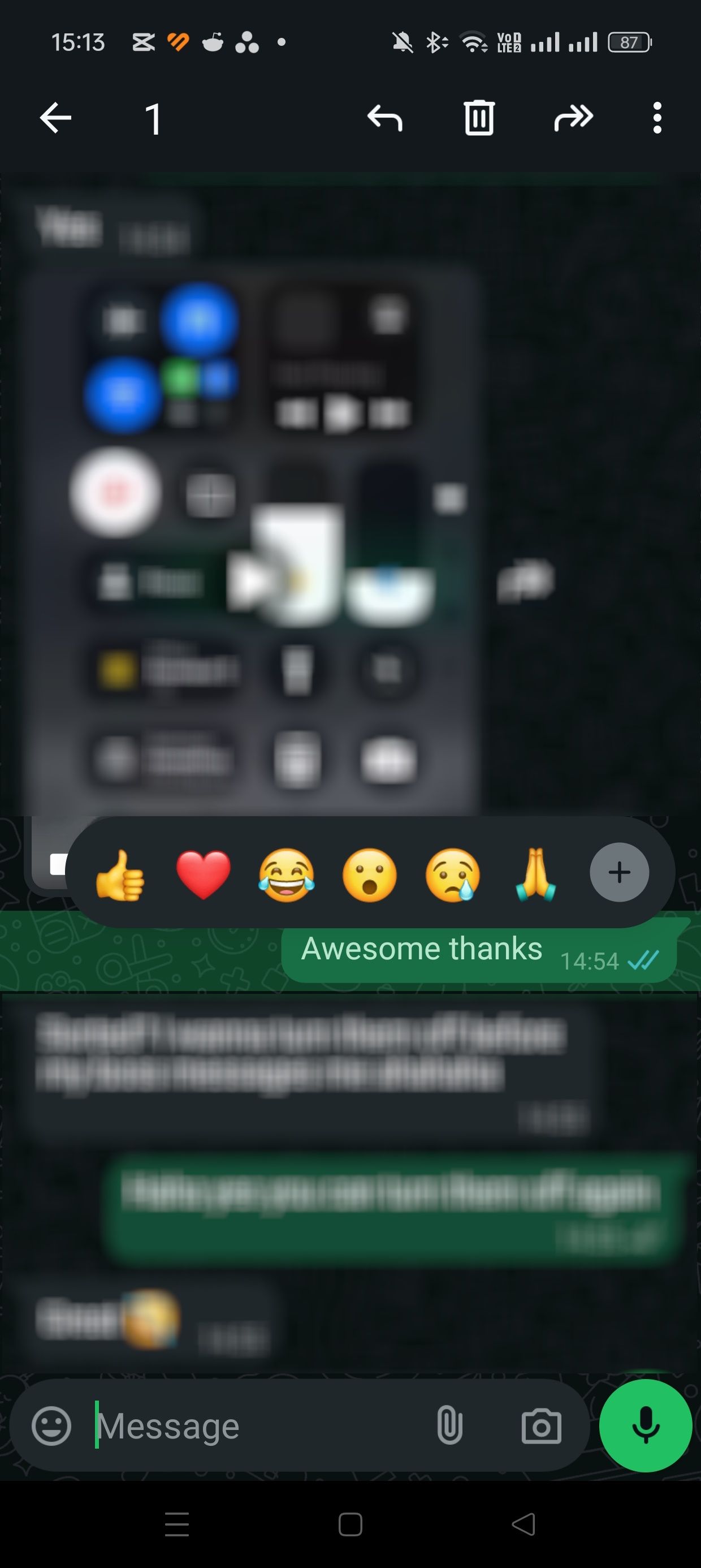 Опции при долгом нажатии на сообщение в WhatsApp на Android