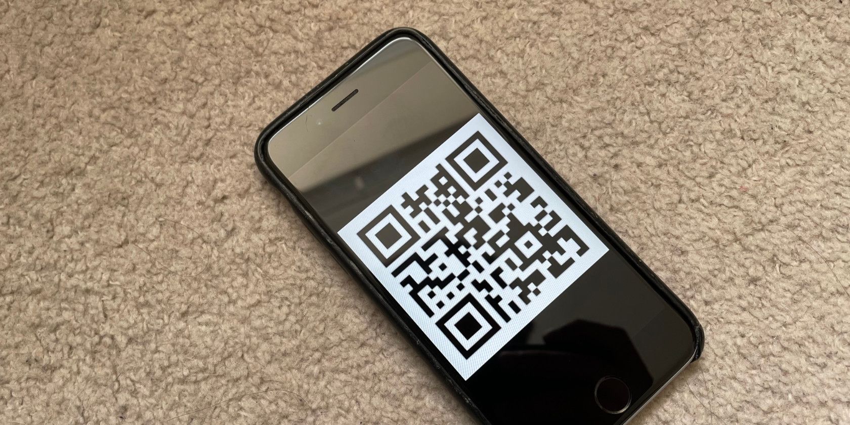 Сканировать QR‑код на экране iPhone