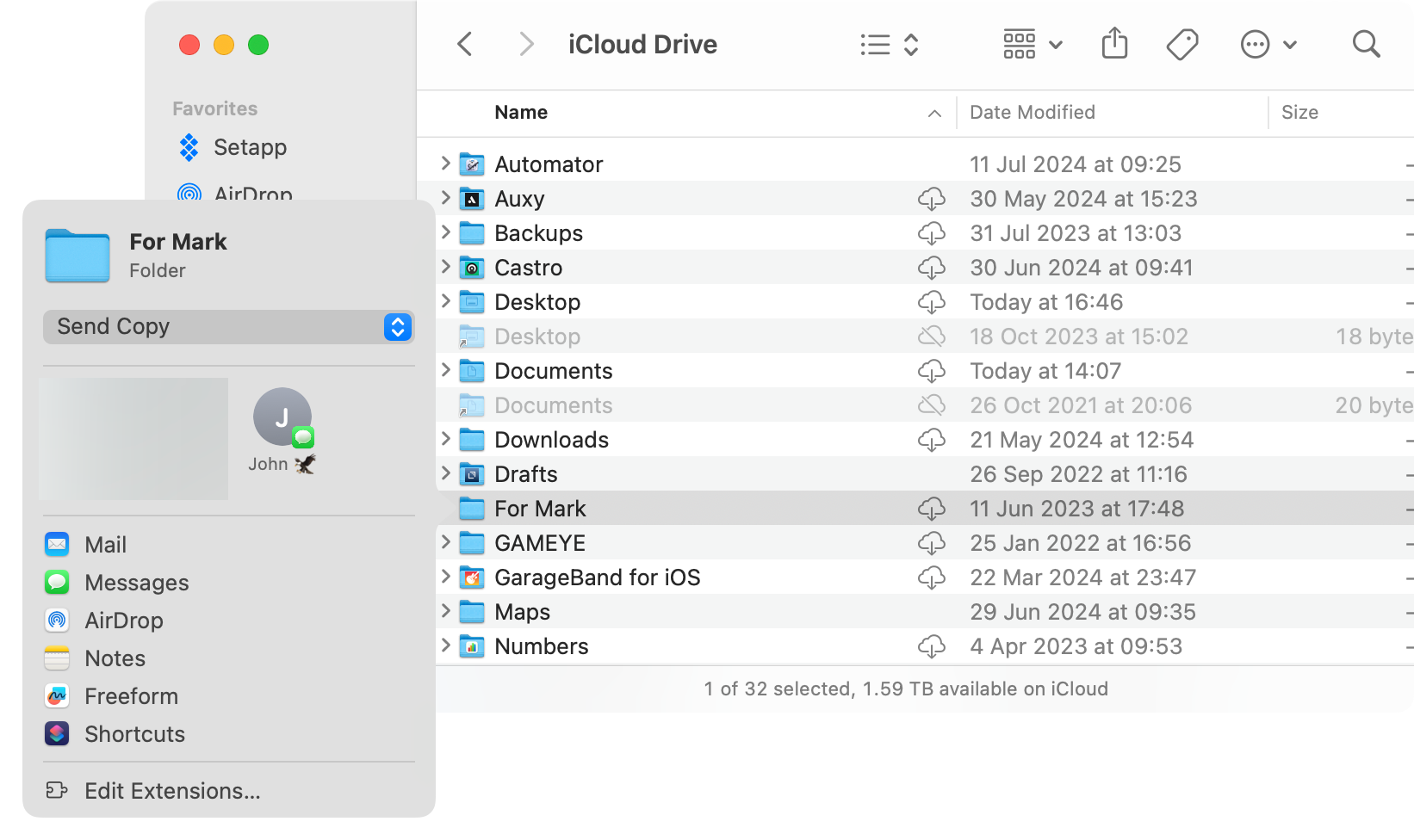 Общий интерфейс iCloud Drive в Finder на macOS с выделенным файлом для шаринга.