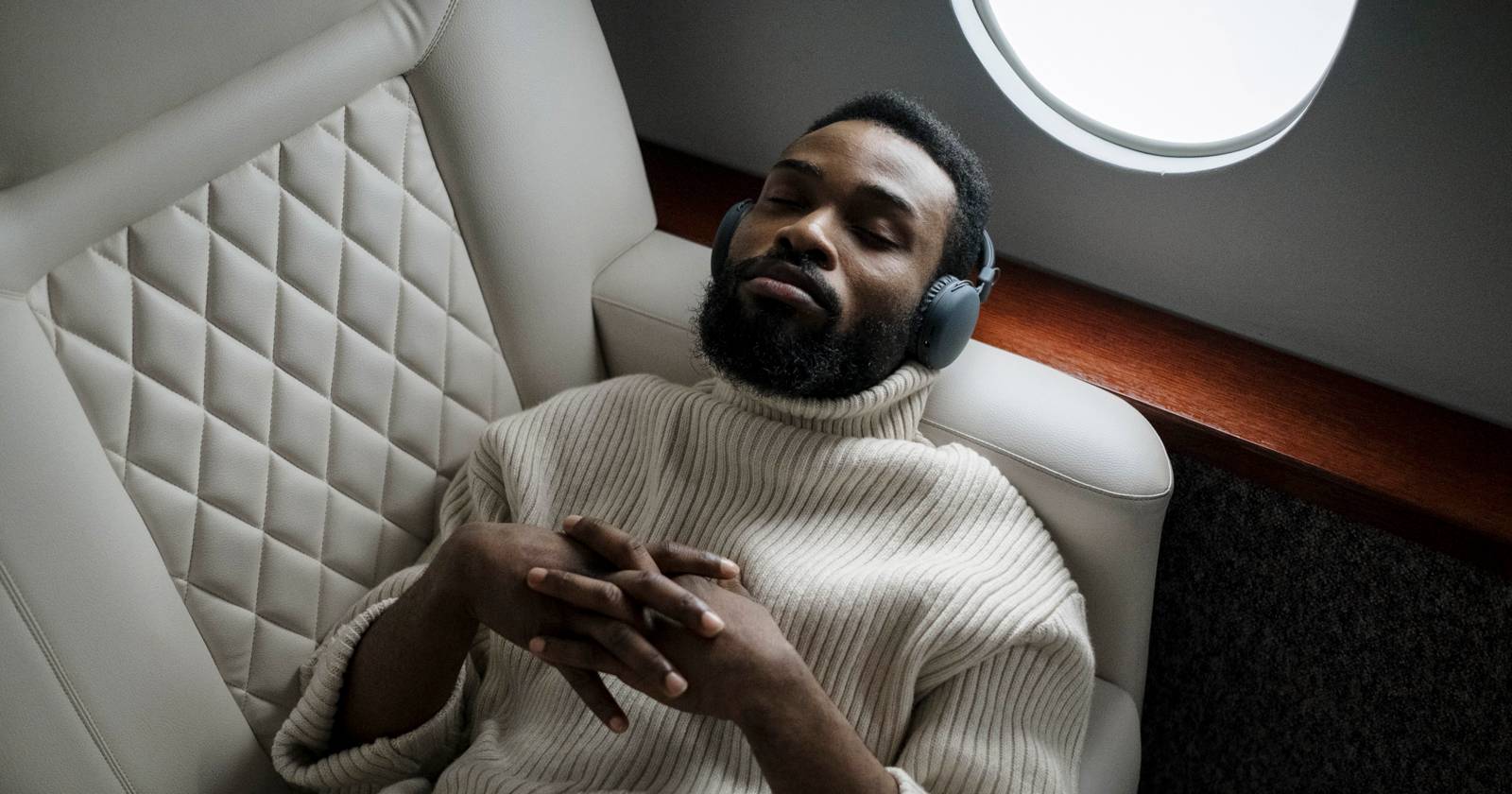 Как включить FM‑радио на смартфоне