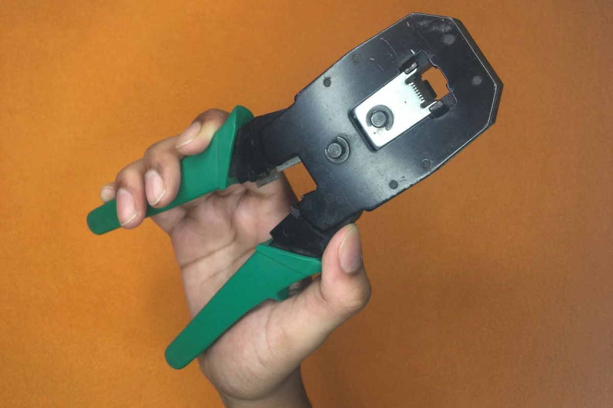 Crimping tool