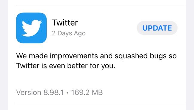 Обновление приложения Twitter на iPhone.