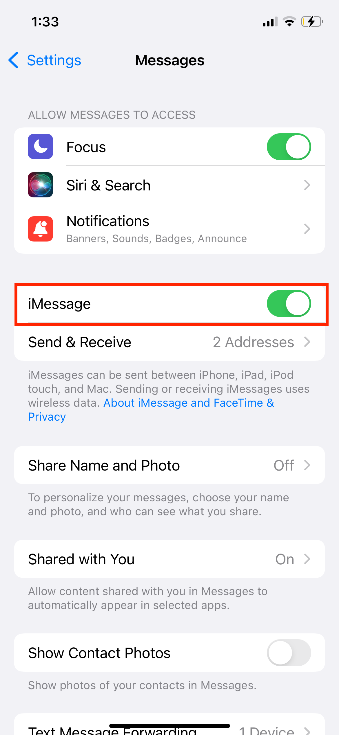 Переключатель iMessage в настройках iPhone