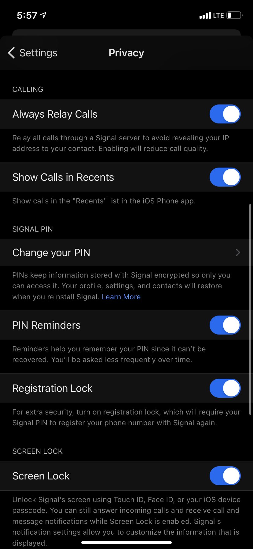Раздел конфиденциальности Signal с опциями перекрытия вызовов и отображения в 'Недавних'