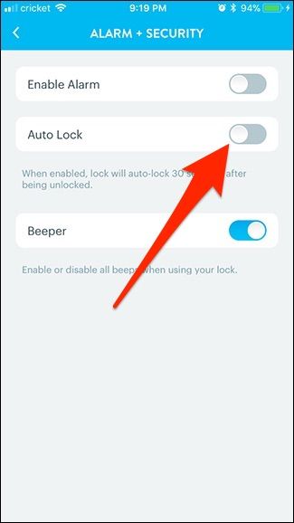 Переключатель Auto Lock включён в приложении