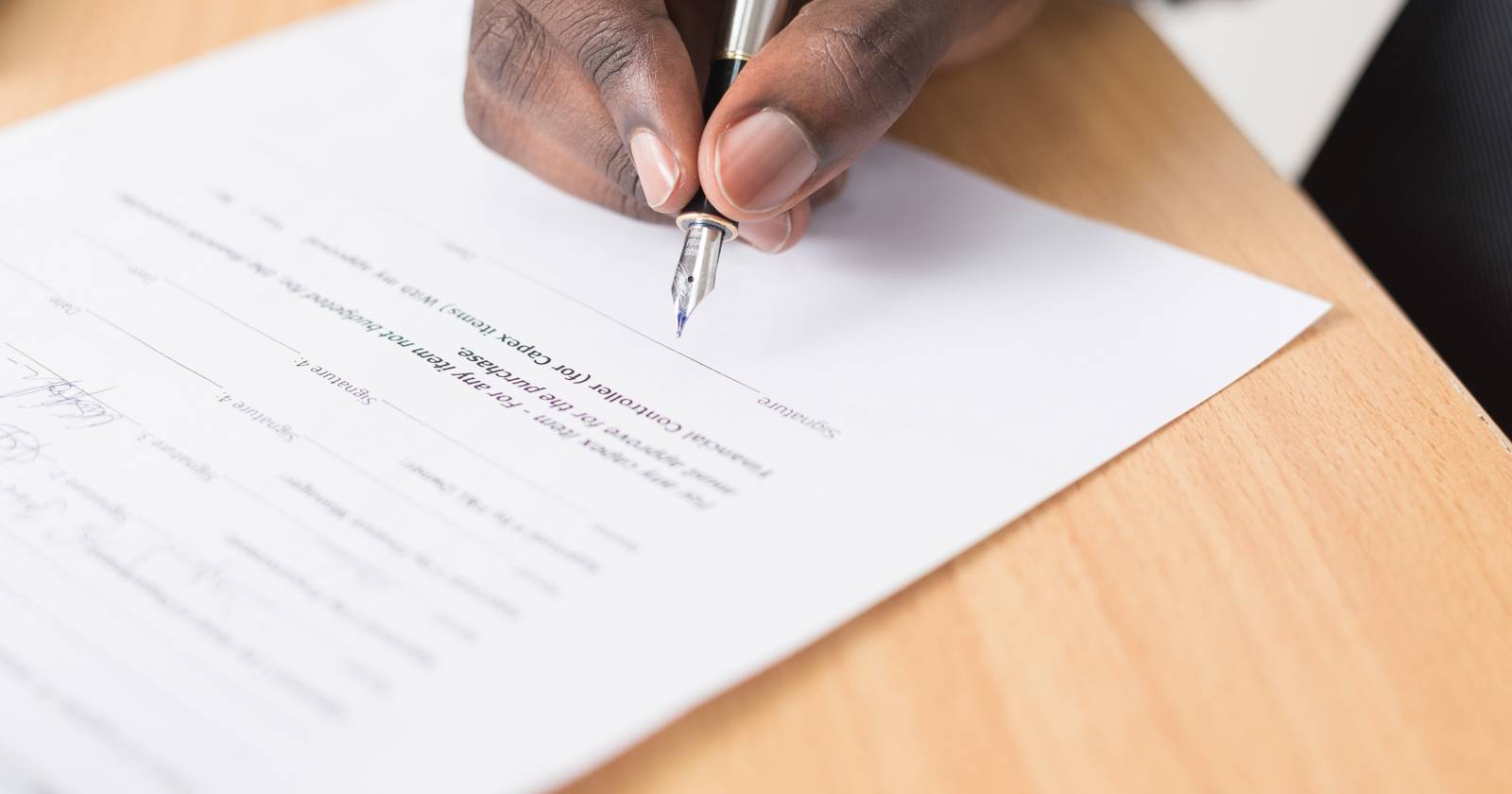 Как добавить физическую подпись в Photoshop