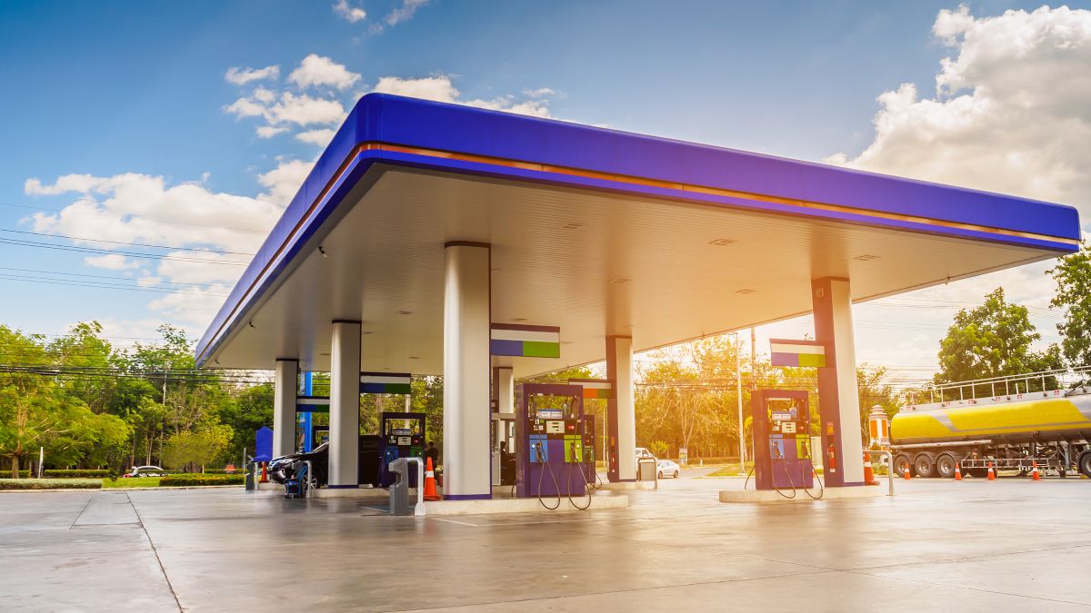Как найти дешёвый бензин рядом