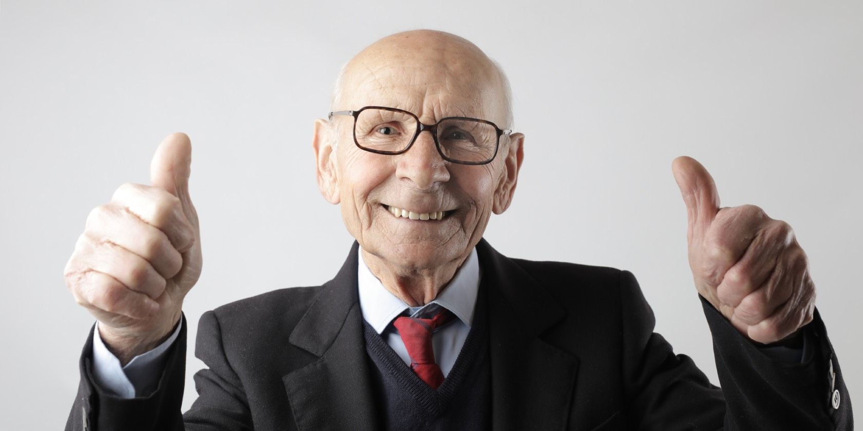 Кому просить рекомендации на LinkedIn