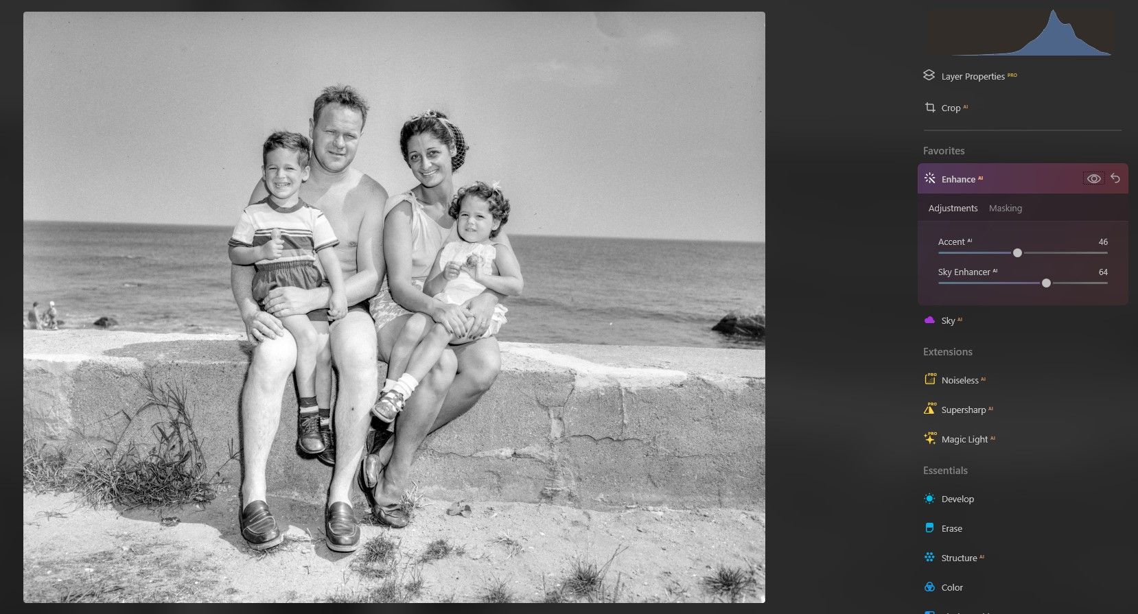 Инструмент Enhance AI в Luminar Neo с ползунками