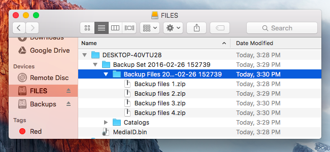 Пример структуры папок резервной копии Windows 7 и .zip-файлов внутри