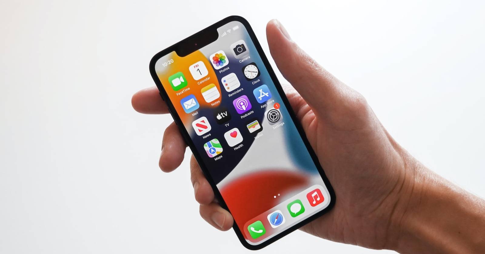 приложение Здоровье на экране iPhone