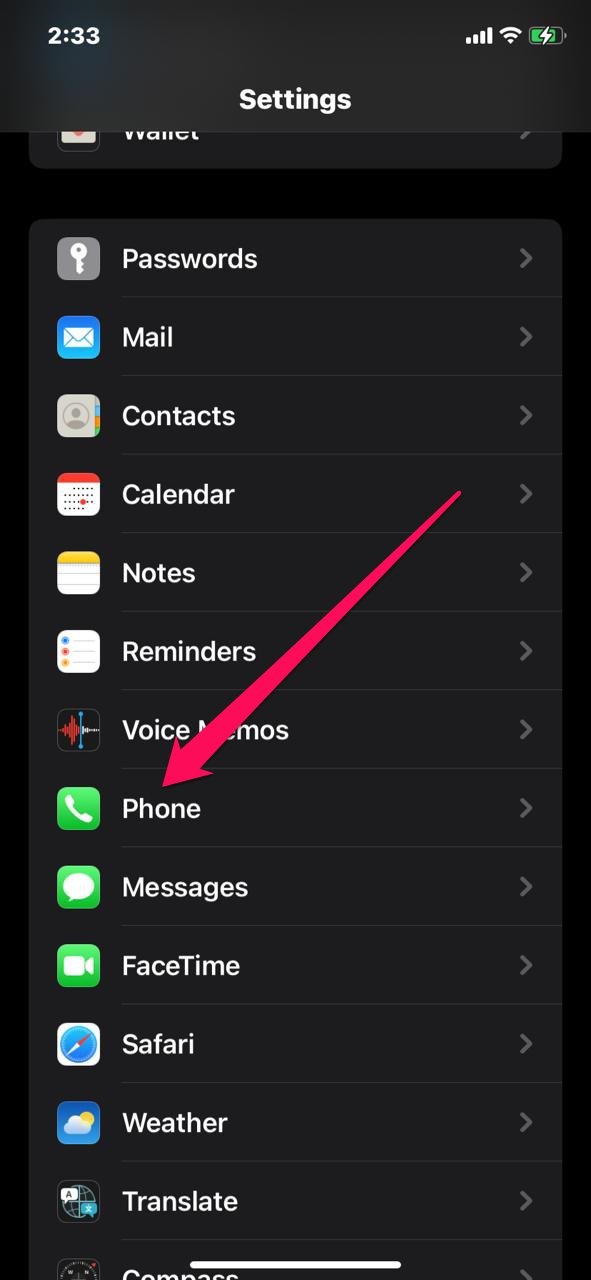 Sección Teléfono en Ajustes de iOS 16
