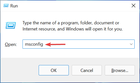 Окно «Выполнить»: введите msconfig