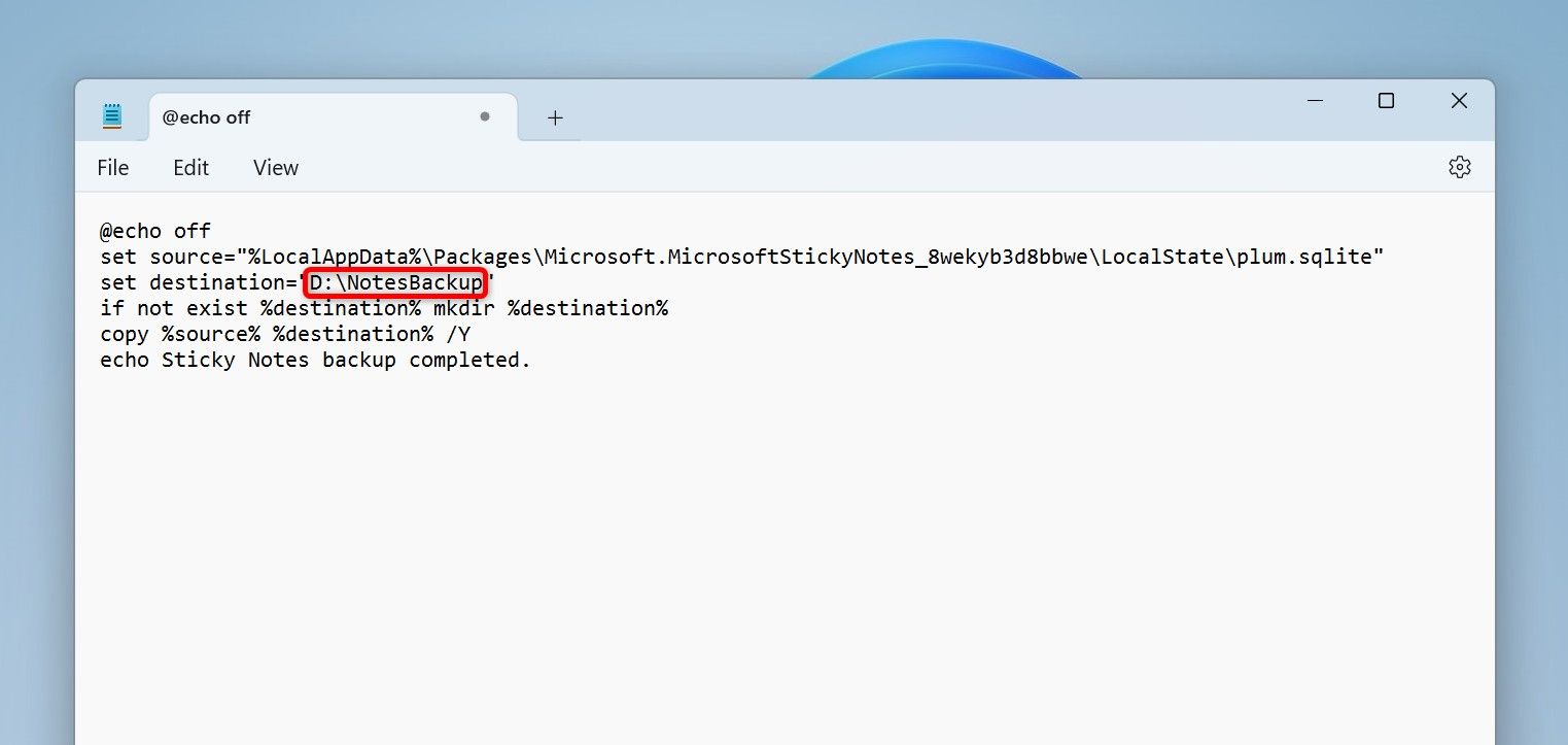 Скрипт для резервного копирования заметок, открытый в Блокноте.