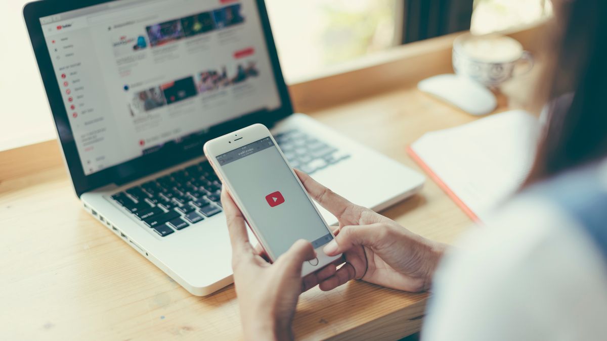 Как изменить скорость воспроизведения на YouTube