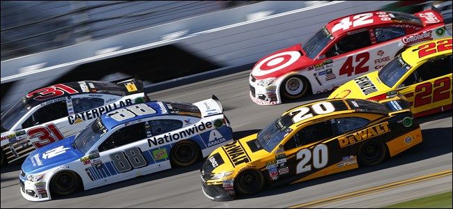 Где смотреть Daytona 500 онлайн