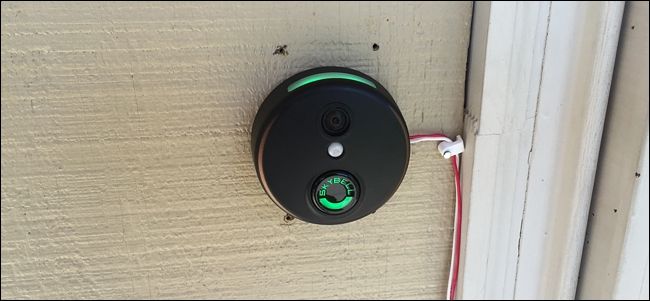 SkyBell HD при включении: мигание красного и зелёного диодов