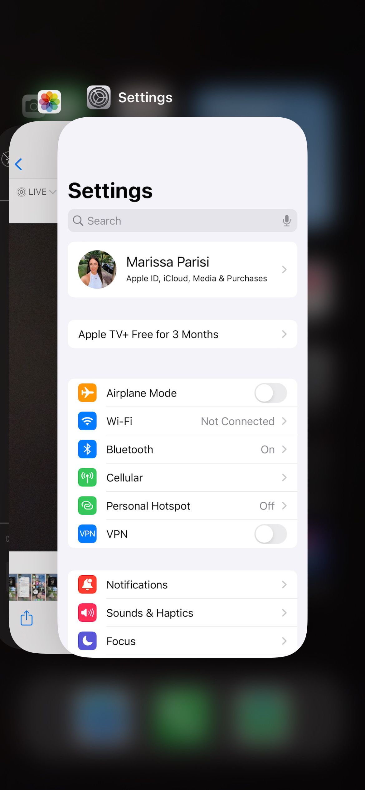 экран с запущенными приложениями iPhone