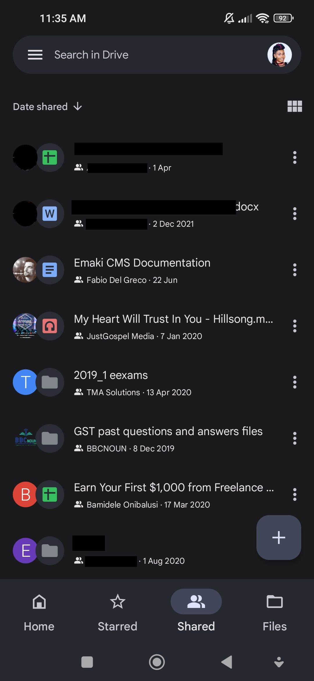 Кнопка 'Общий доступ' в мобильном приложении Google Диск