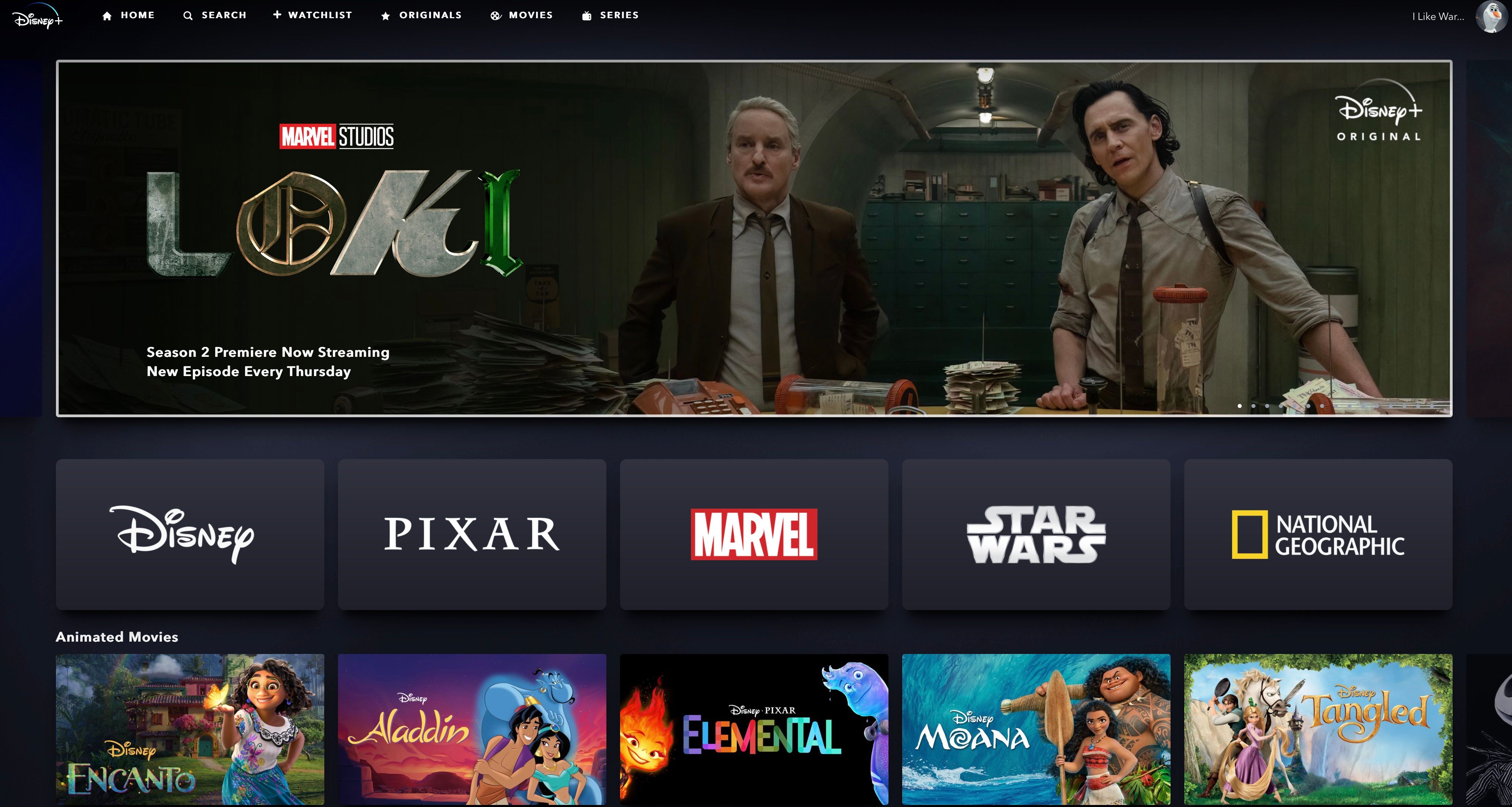 Страница Disney+ с подборкой иконок фильмов