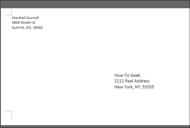 Предпросмотр макета конверта слева и пустая страница с письмом справа
