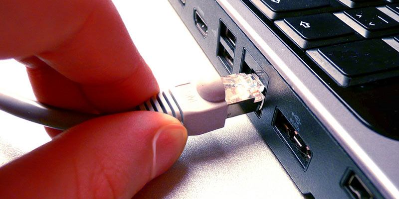 Отключать Wi‑Fi при подключении к Ethernet